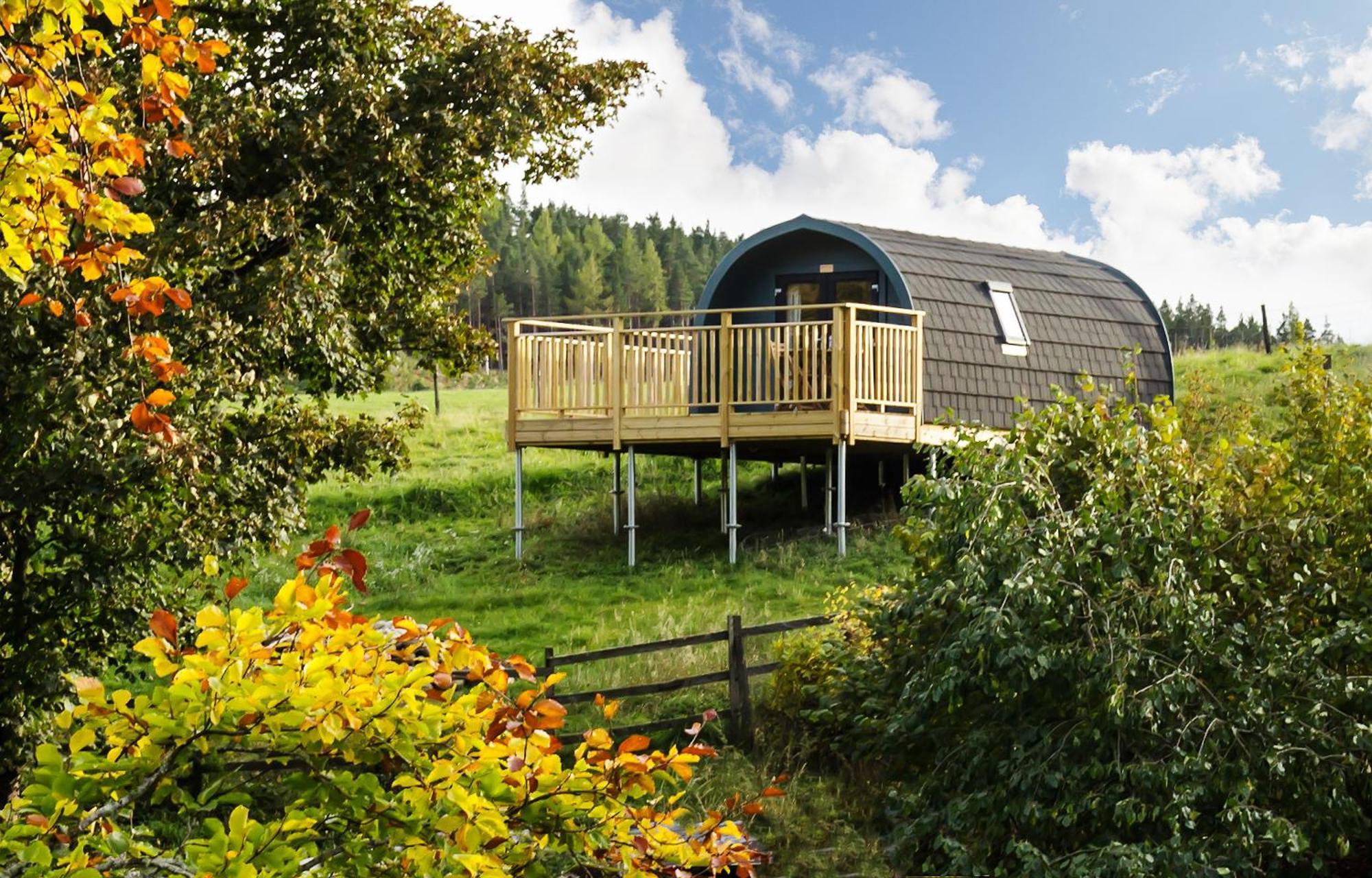 Spectacular Mountain View Ecopod Villa Newtonmore Ngoại thất bức ảnh